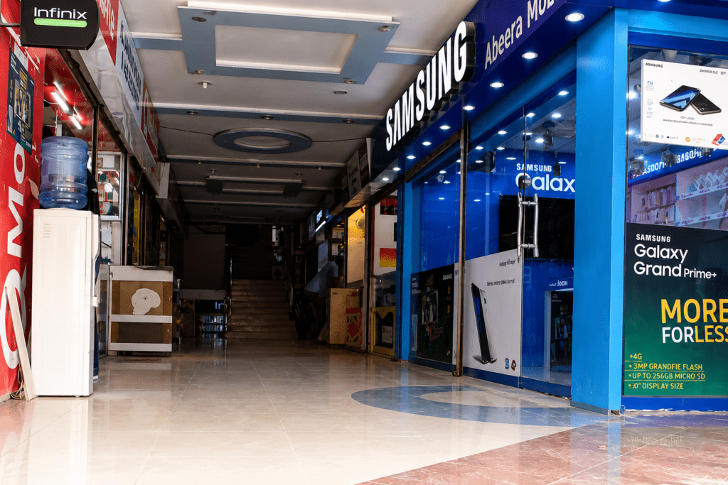 Zain Shopping Mall commercial property Karachi